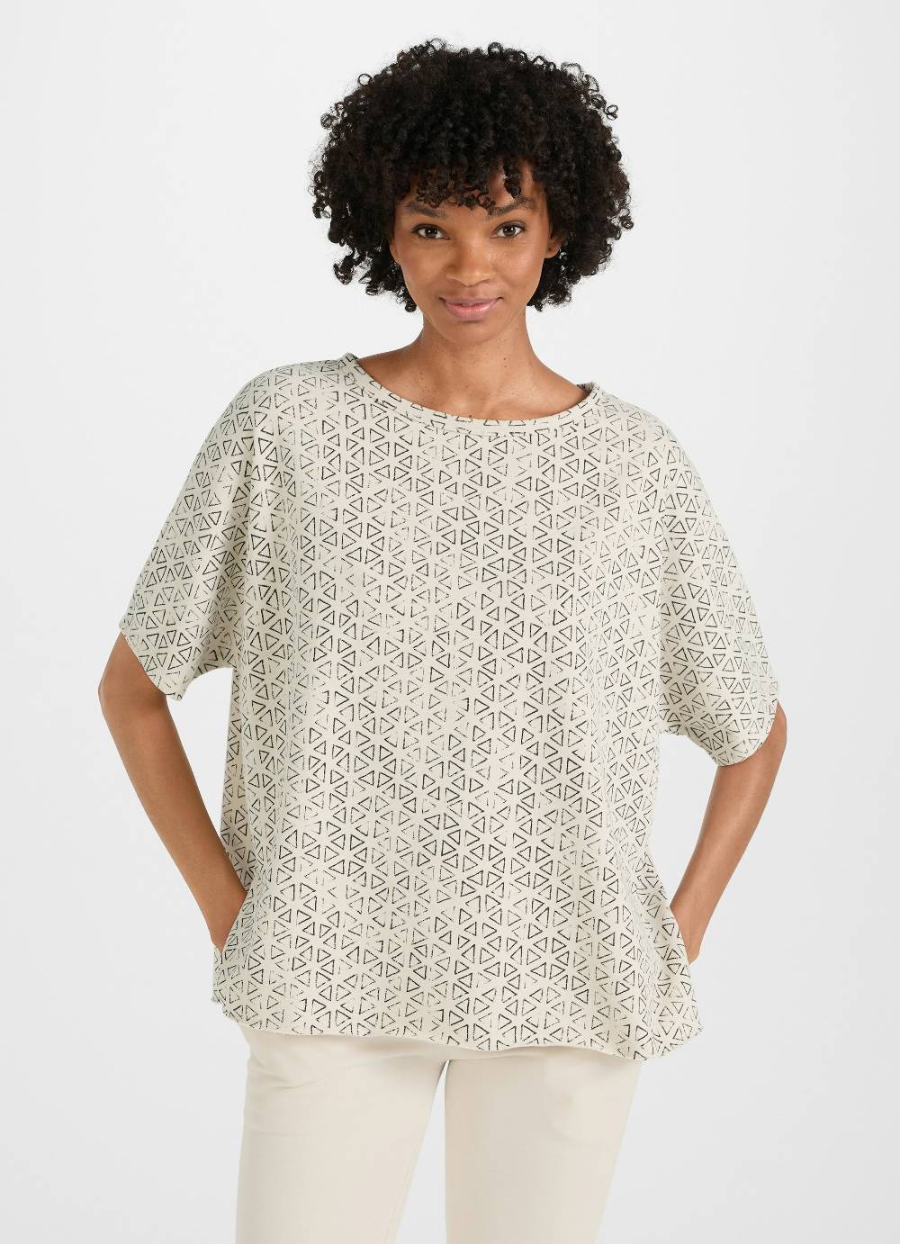 Juvia Cape - Sweater