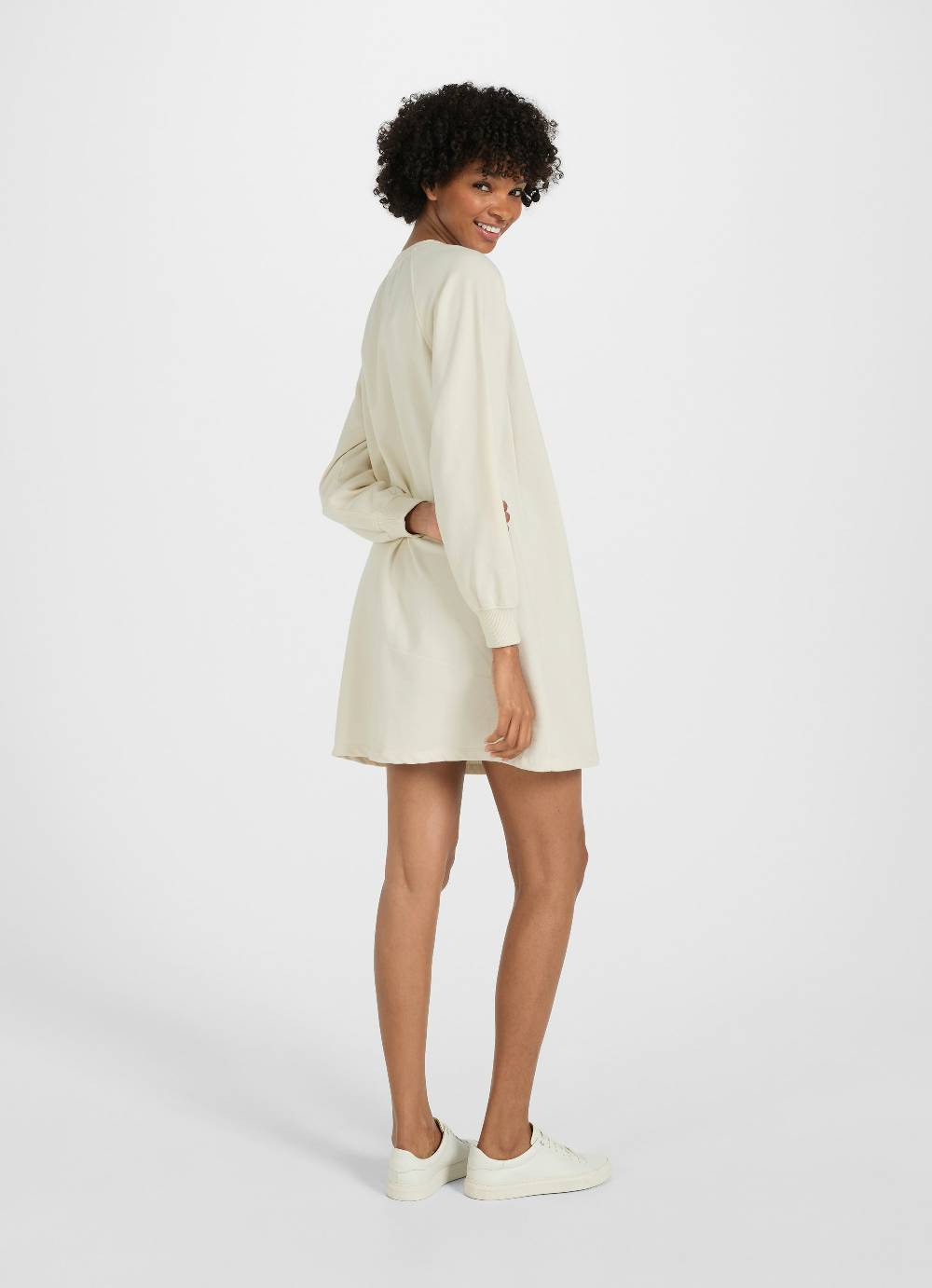 Juvia Sweatkleid Fabrikpreis