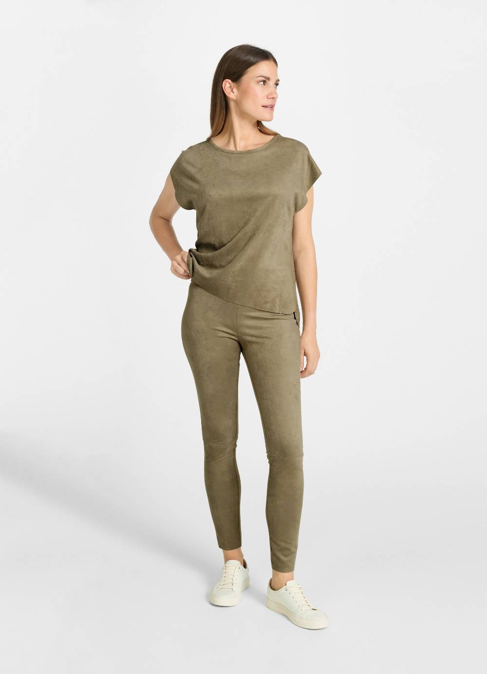 Juvia Tech Velours - T-Shirt Sonderangebot