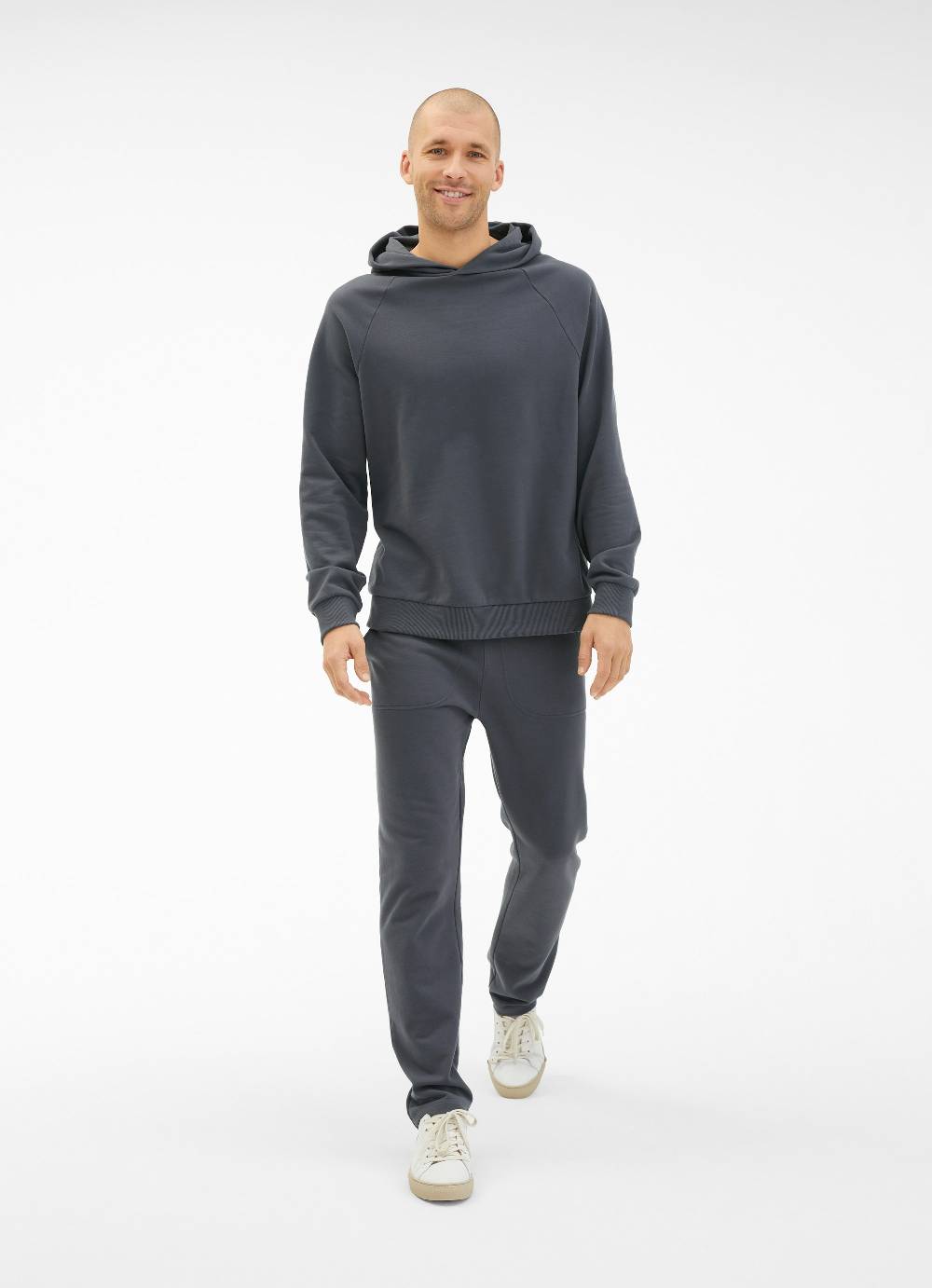 Juvia Hoodie Sonderangebote
