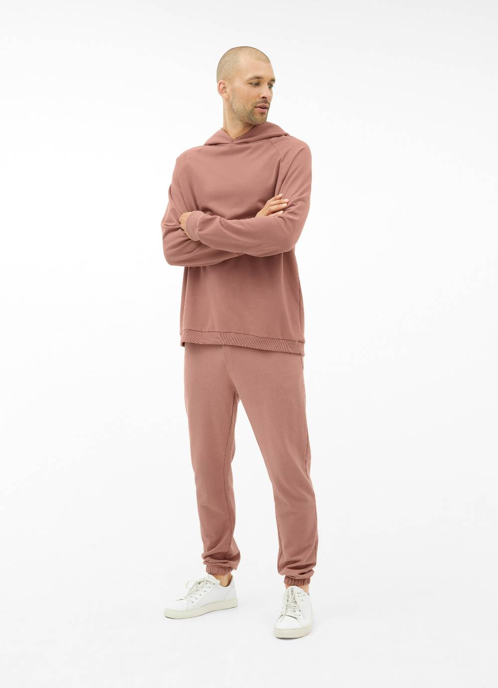 Juvia Hoodie Riesige Ersparnisse