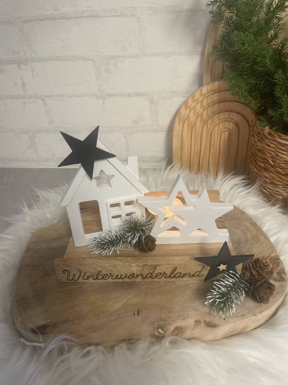 KB Socken Lichthaus, Weihnachtsdeko, Advent, Teelichthalter, Windlicht, Stern, Haus, Skandi, Weihnachten, Wohnzimmer Deko, Holzdeko Wohnzimmer Online Shopping