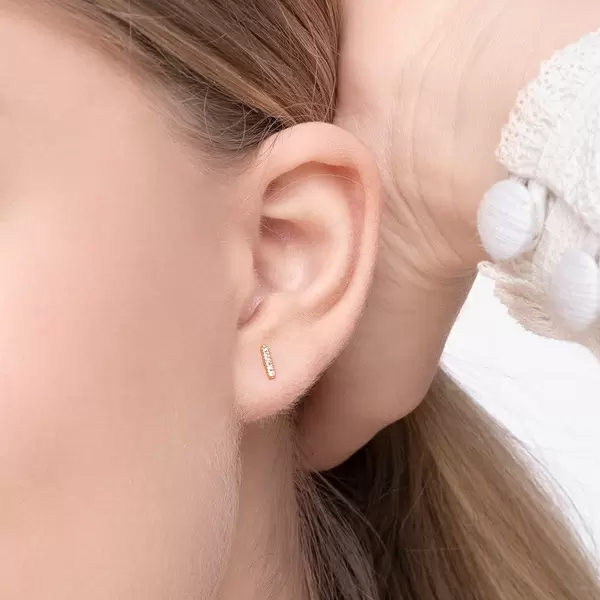 Leaf Jewelry Ohrstecker Bar mit Diamanten, 18 K Gelbgold Vierteljährliche Förderung