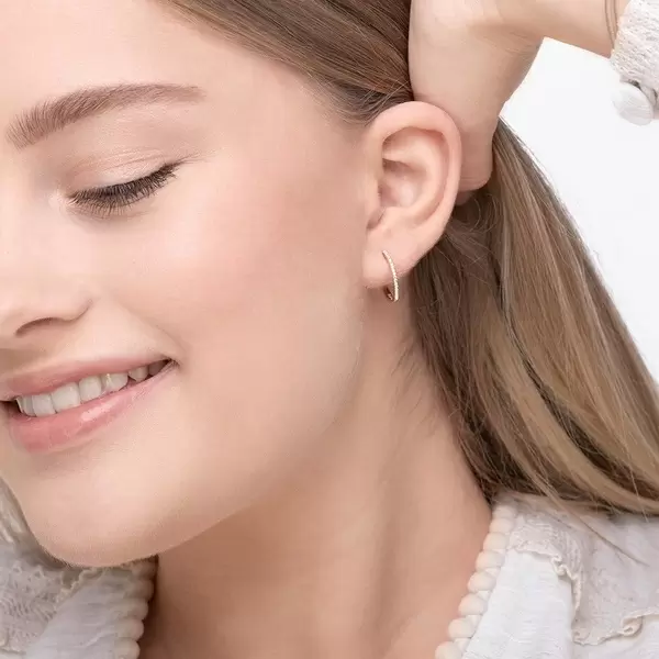 Leaf Jewelry Creole Circle S mit Diamanten, 15mm, 18 K Rosegold Exklusive Angebote