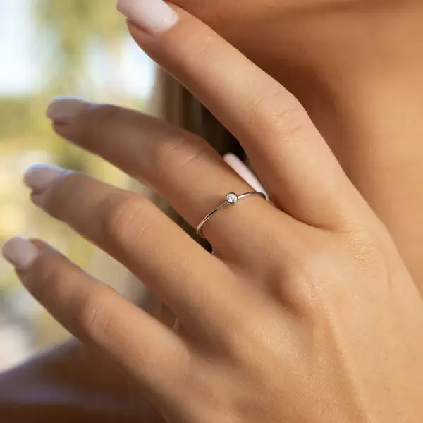 Leaf Jewelry Ring "my first diamond", 14 K Gelbgold Tägliche Deals