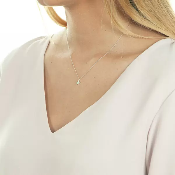 Leaf Jewelry Halskette Stern mit Diamanten, 18 K Weißgold Sonderangebot der Fabrik