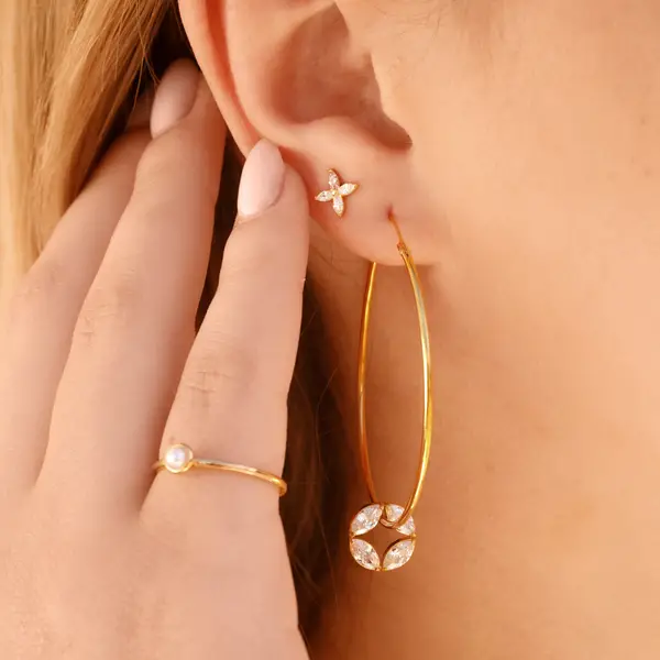 Leaf Jewelry Creolen Zirkonia Flower, 925er Silber Auslauf