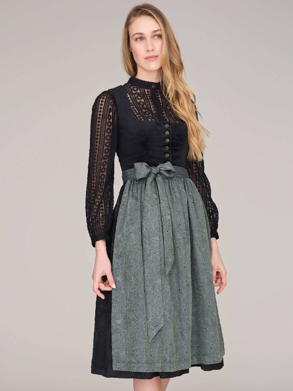 Limberry Schwarzes Dirndl mit Knöpfen - GEORGINA ANTIQUE BLACK Neuheiten
