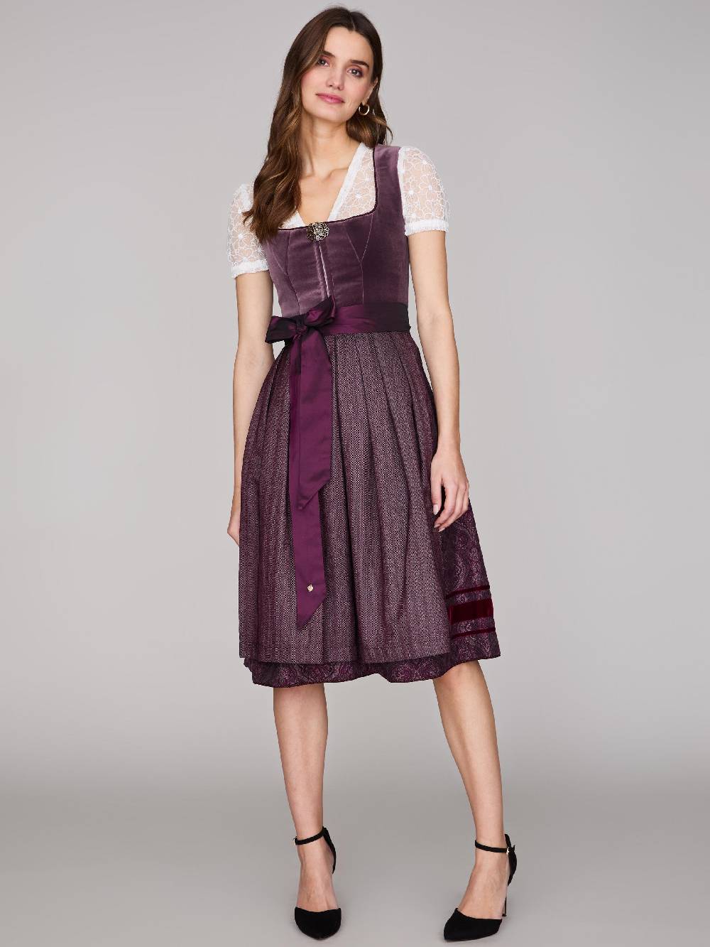 Limberry Pflaumenfarbenes Samtdirndl mit Zierschnalle - SARAH PLUME Tiefpreis