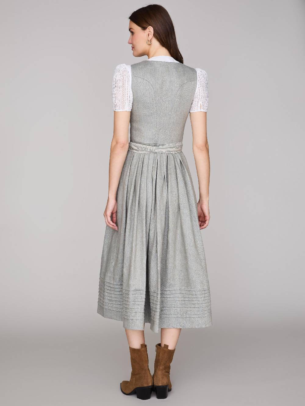 Limberry Hellgraues Dirndl aus Leinen - MONIKA CLOUD BLUE JADE Letzte 3 Tage