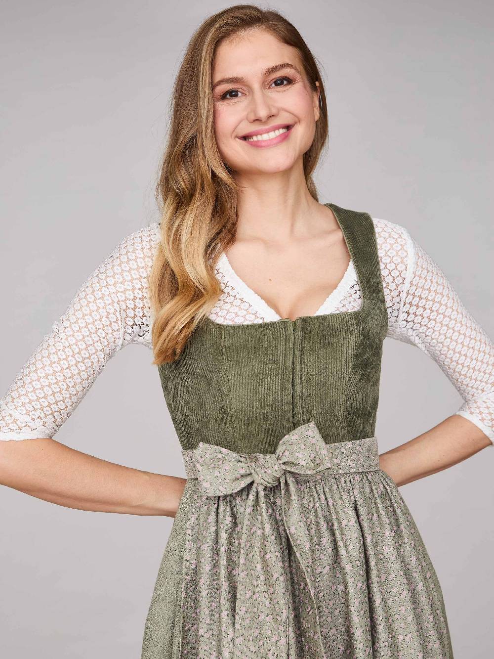 Limberry Grünes Dirndl mit Cord-Mieder - TIA KALAMATA GREEN Super Rabatt