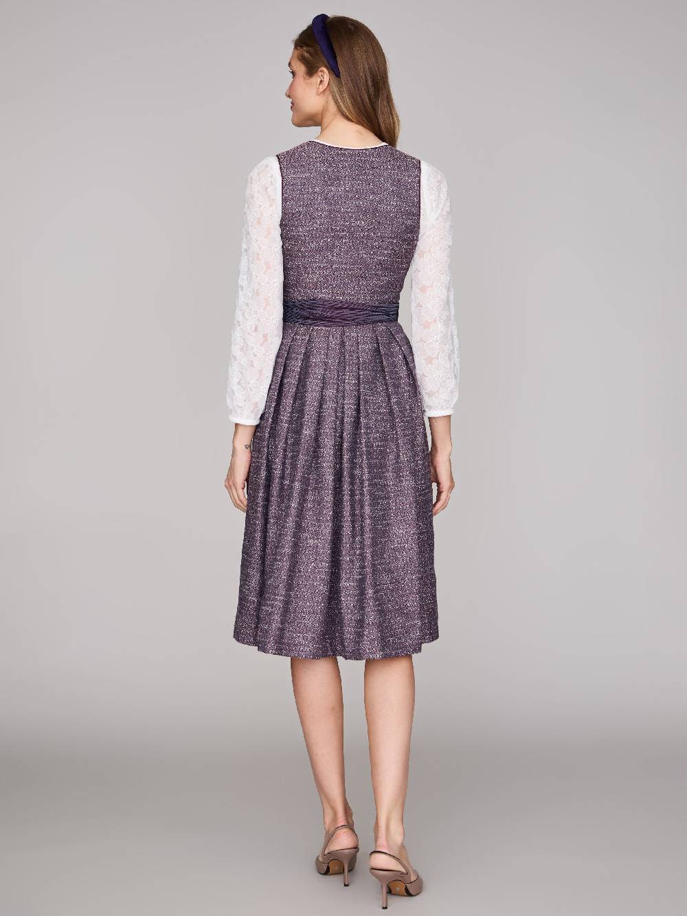Limberry Beerenfarbenes Dirndl mit floralem Muster - ORLA BLACKBERRY CORDIAL Fabrikladen