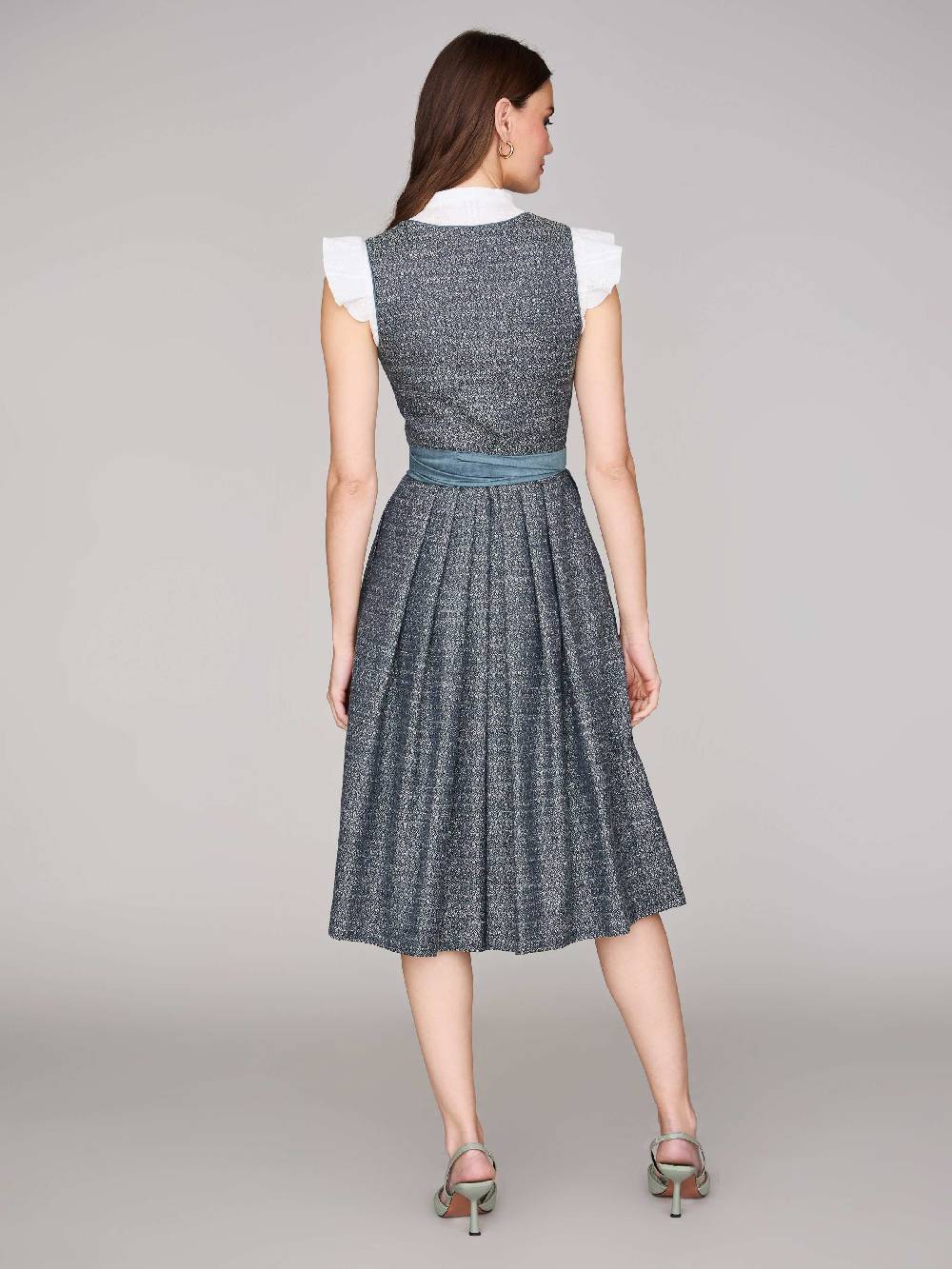 Limberry Dunkelblaues Dirndl mit floralem Muster - ORLA STORMY SKY Begrenzt auf 3 Tage
