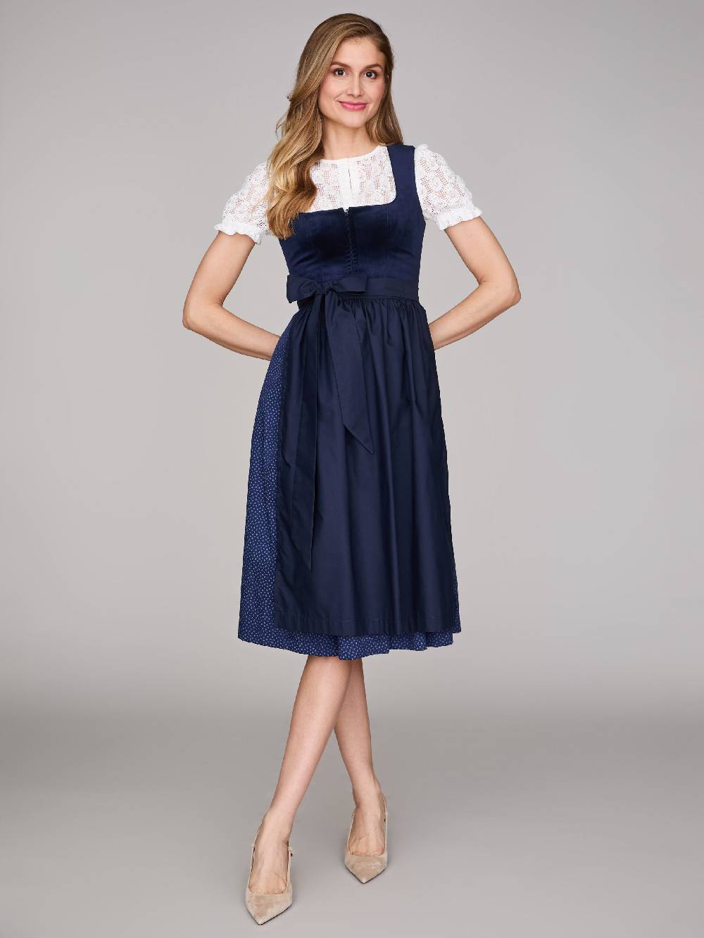 Limberry Dunkelblaues Dirndl mit Samt-Mieder - CLARISSA PAGEANT BLUE Angebote