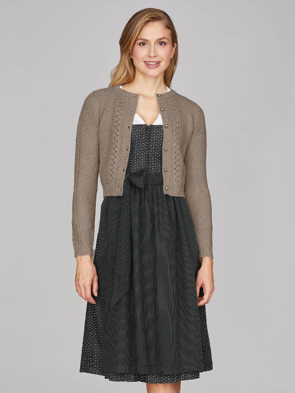 Limberry Strickjacke in dunklem Beige - EVI Limitierter Zeitrabatt