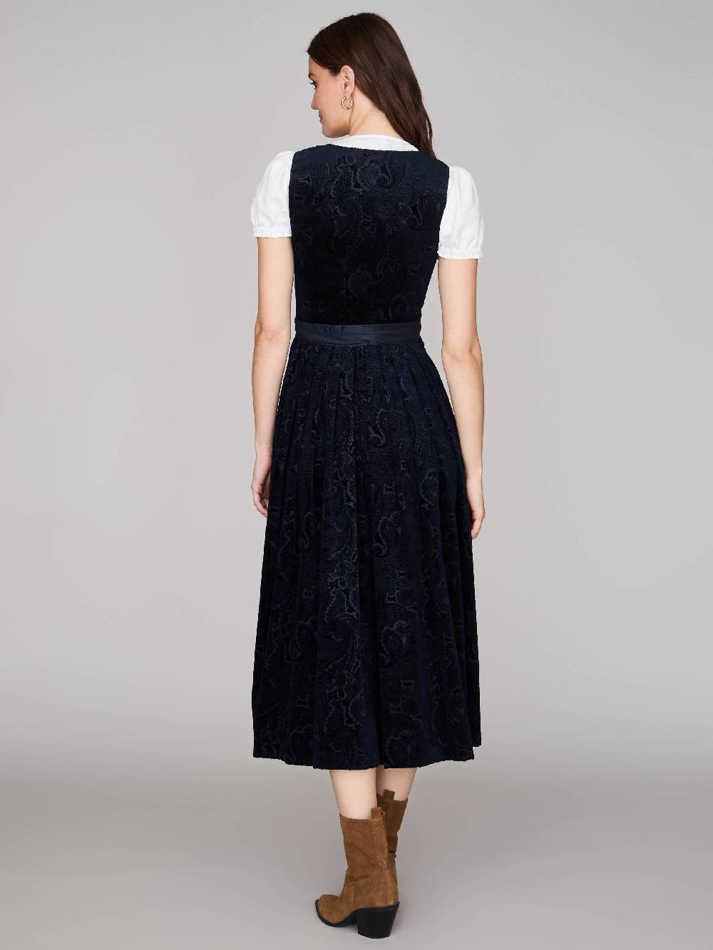 Limberry Nachtblaues Dirndl aus gemustertem Samt - MONIKA NACHTBLAU Neuheiten