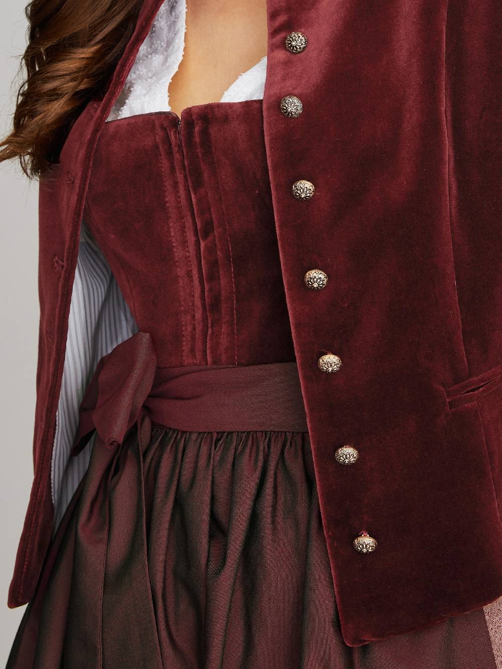 Limberry Burgunderroter Trachtenjanker aus Samt - PHILIPPA BURGUNDY Tägliche Deals