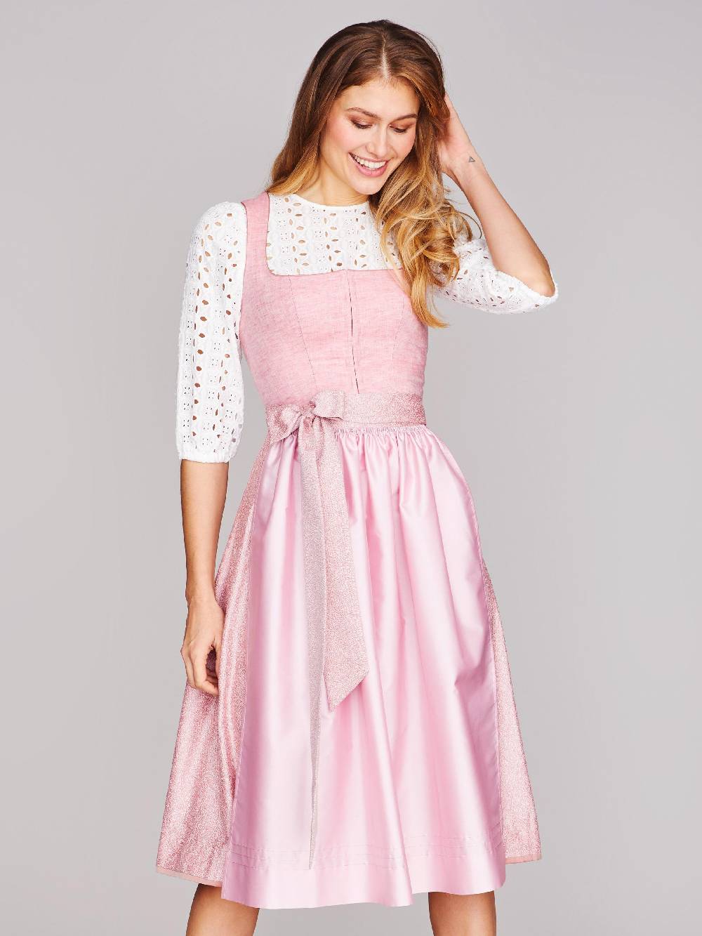 Limberry Hochgeschlossen Dirndlbluse mit Loch-Muster - KEIRA Letzte 3 Tage