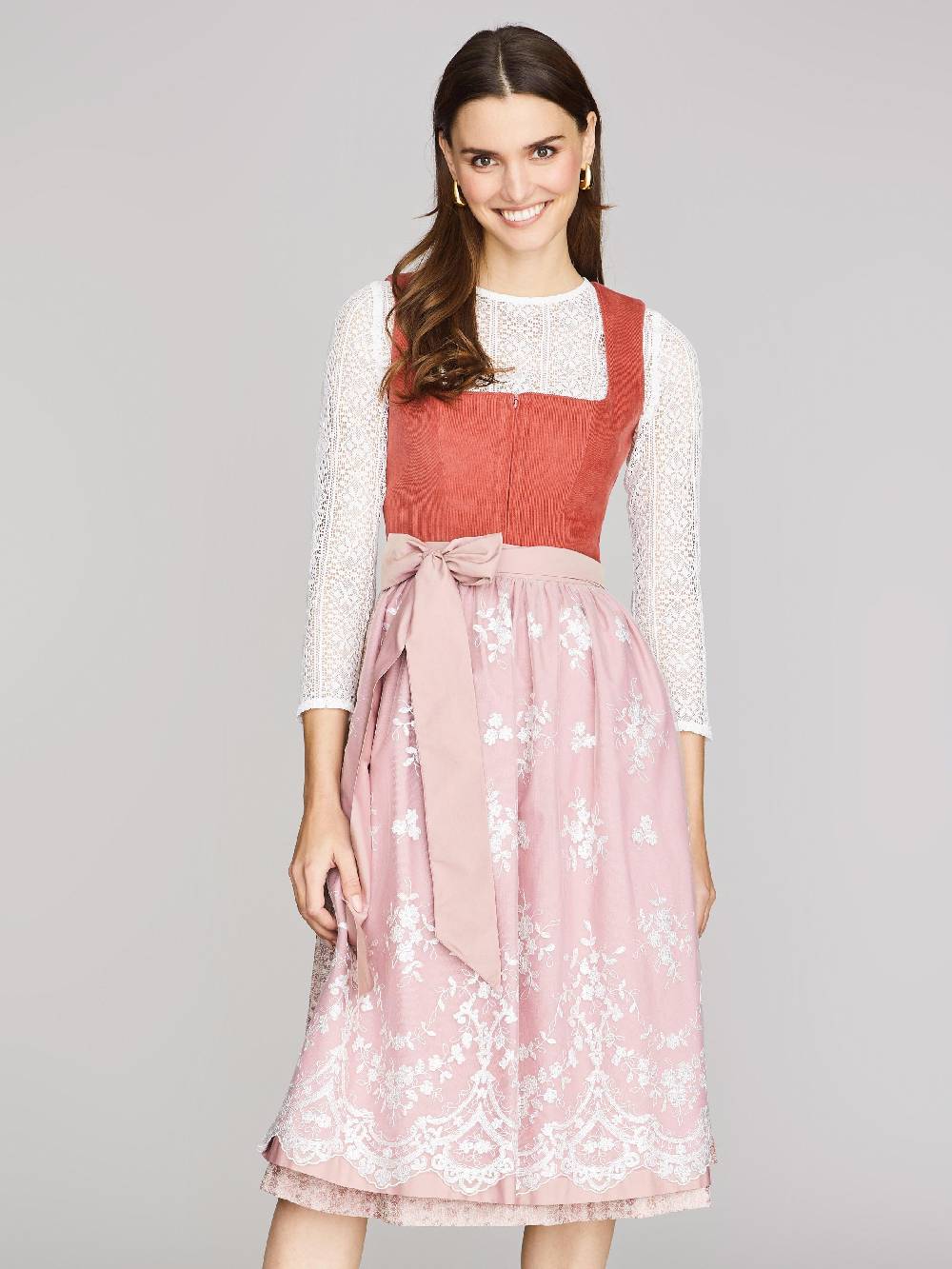Limberry Weiße Dirndlbluse mit trachtigem Muster - VALENTINA Neueste Stile