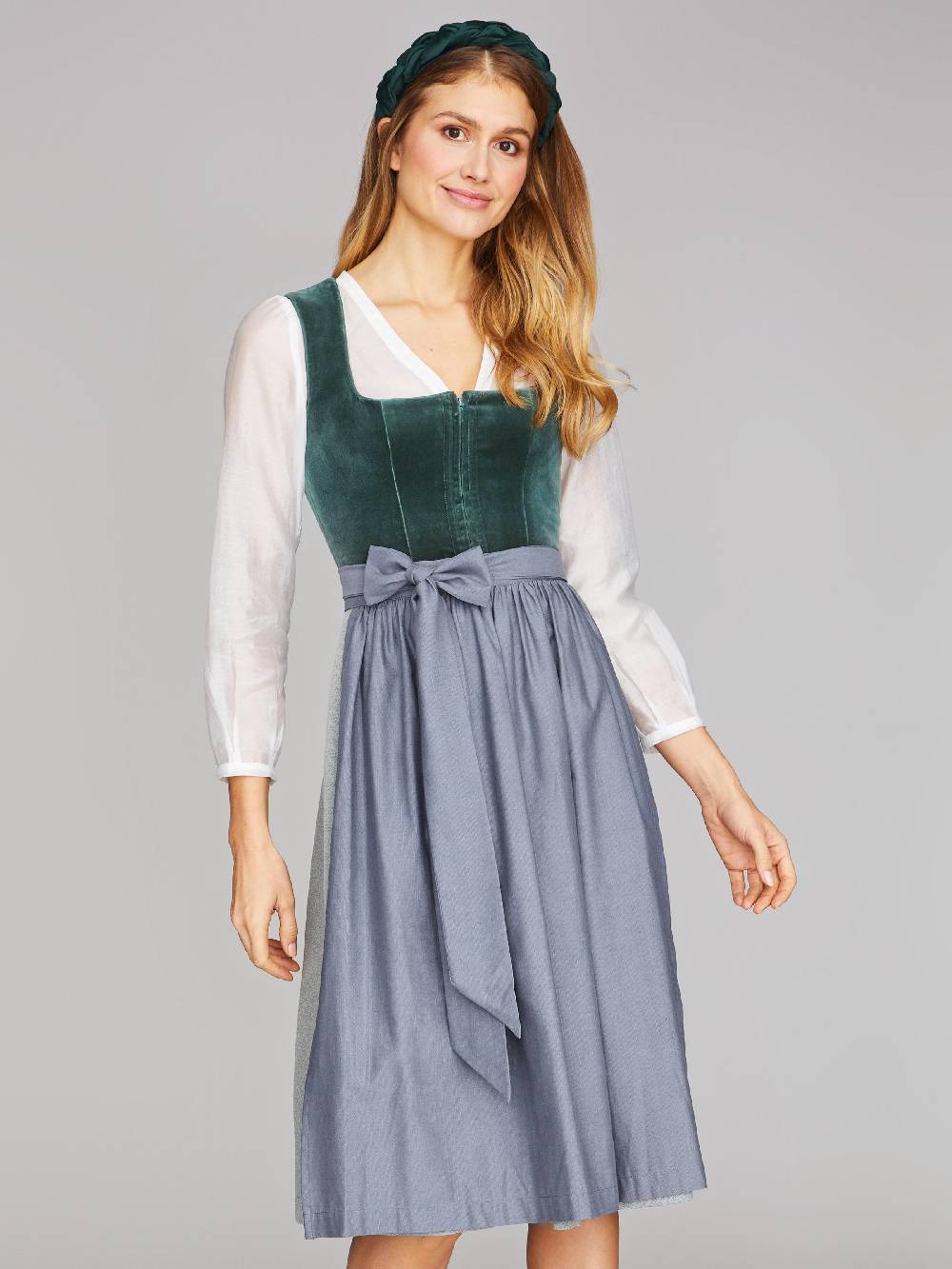 Limberry Dirndl mit Samt-Mieder in Eucalyptus - DELILAH EUCALYPTUS Sonderangebot der Fabrik