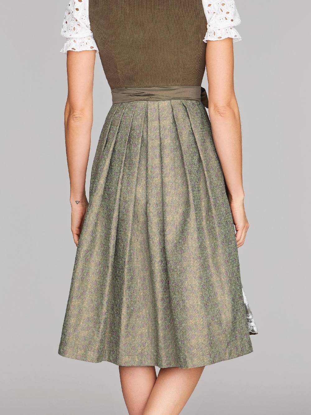 Limberry Dirndl mit Cord-Mieder in Oliv - CAMILLE OLIVE Im Verkauf