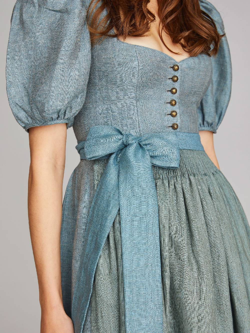 Limberry Blaues Dirndl mit Ärmeln - LINA ARONA BLUE Fabrik Onlineshop