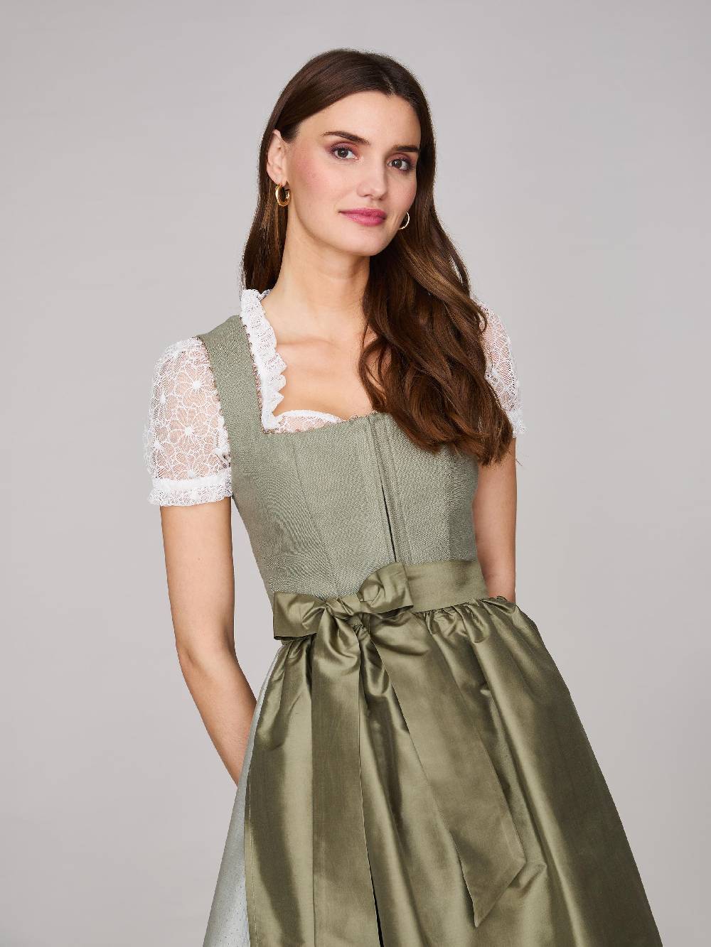 Limberry Salbeigrünes Dirndl mit Leinen-Mieder - MÜNCHEN SALBEI Preisnachlass