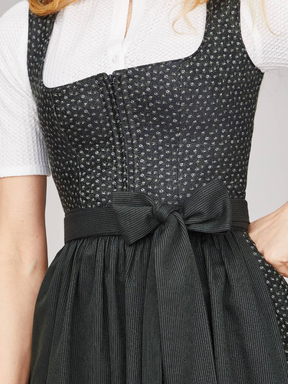 Limberry Geblümtes schwarzes Dirndl - JEZEBEL SMOKY BLACK 50% Rabatt für begrenzte Zeit