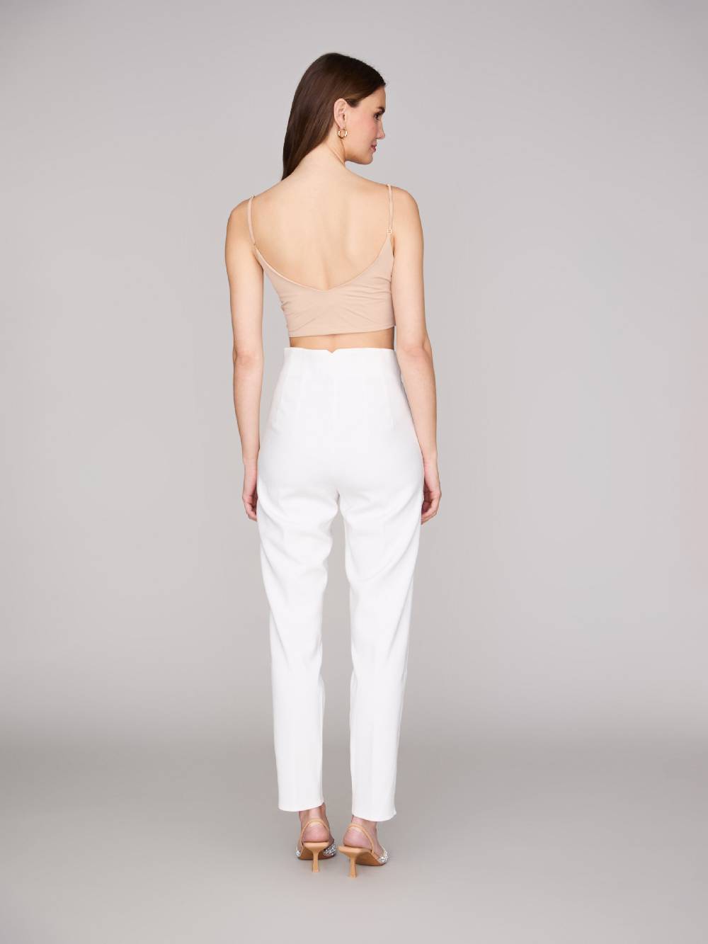 Limberry Nudefarbenes Croptop mit Spaghettiträgern - PAGE Sonderangebote