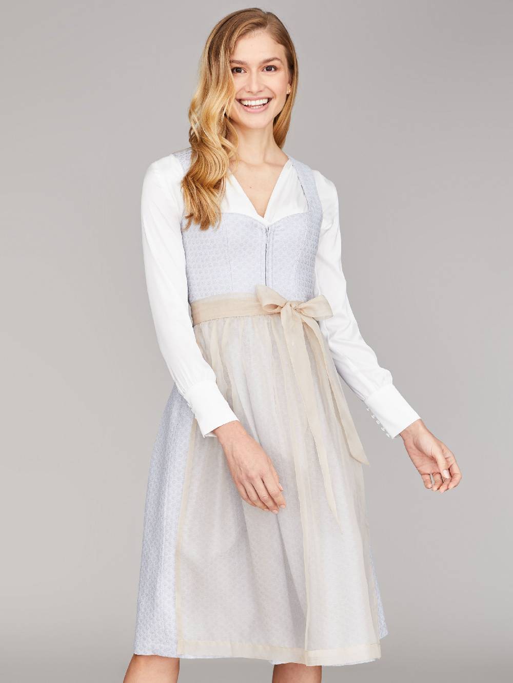 Limberry Organza Seidenschürze in Beige - LENE Flash Sale