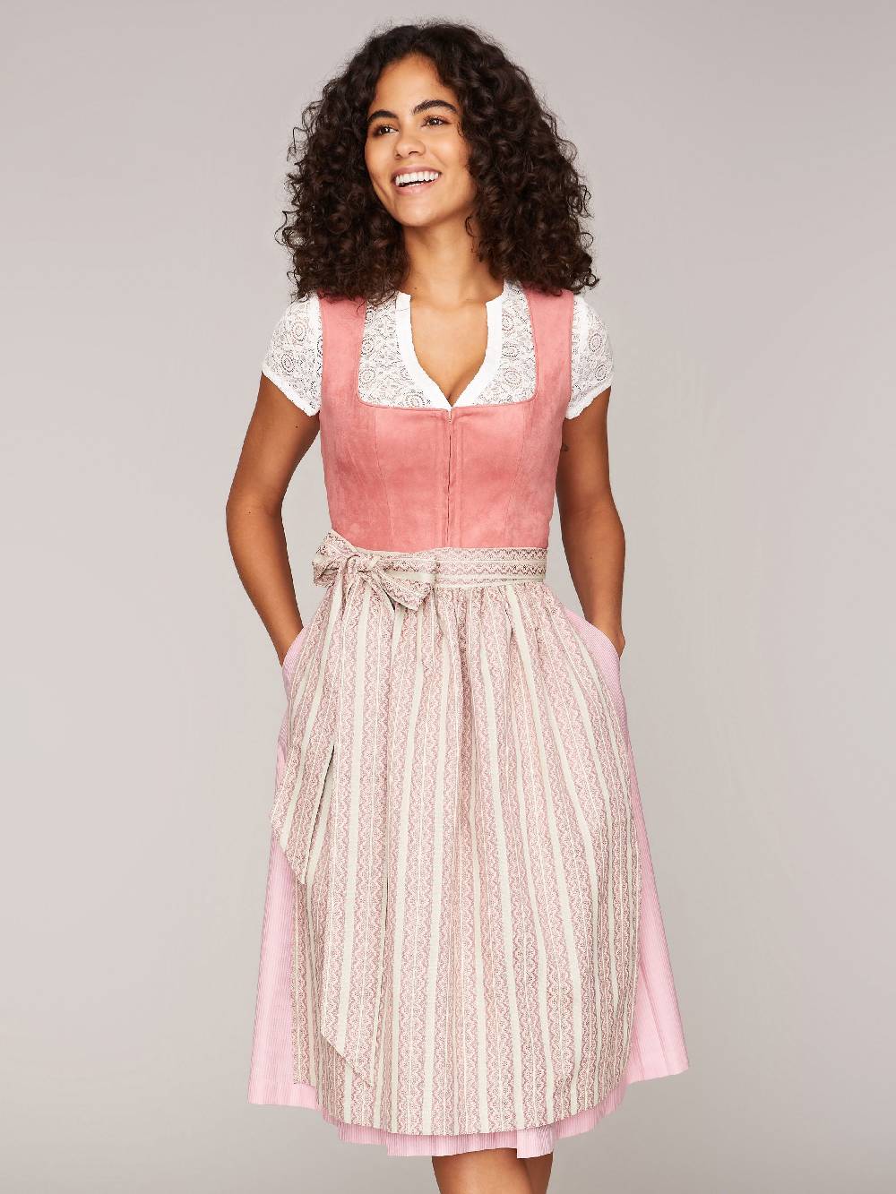 Limberry Weiße Dirndlbluse mit Blumen-Kreis-Spitze - KRISTINA Online Shopping