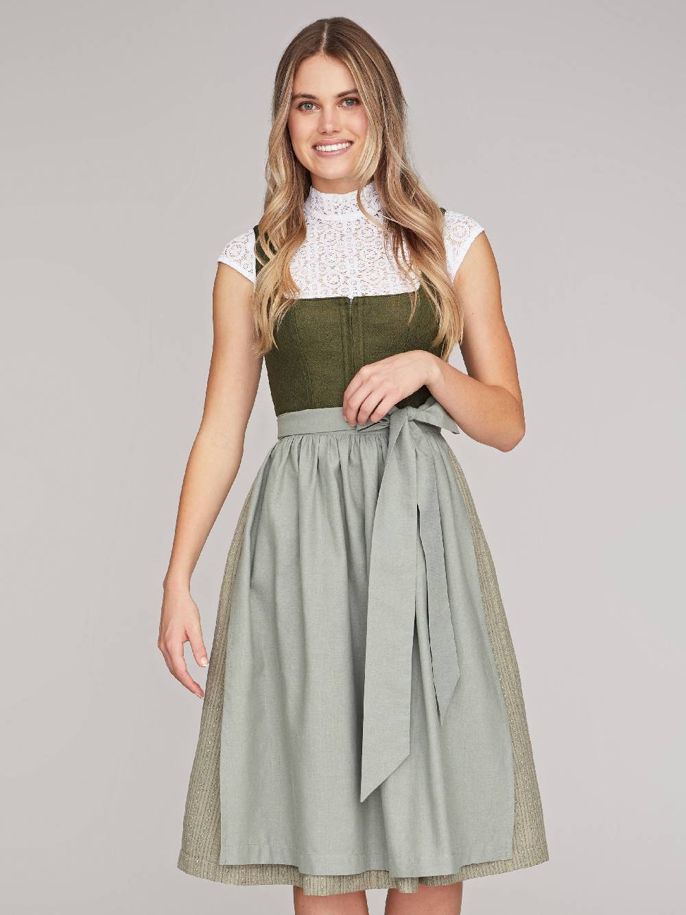 Limberry Dirndlbluse mit Flügelarm - GRETA Meist gekauft