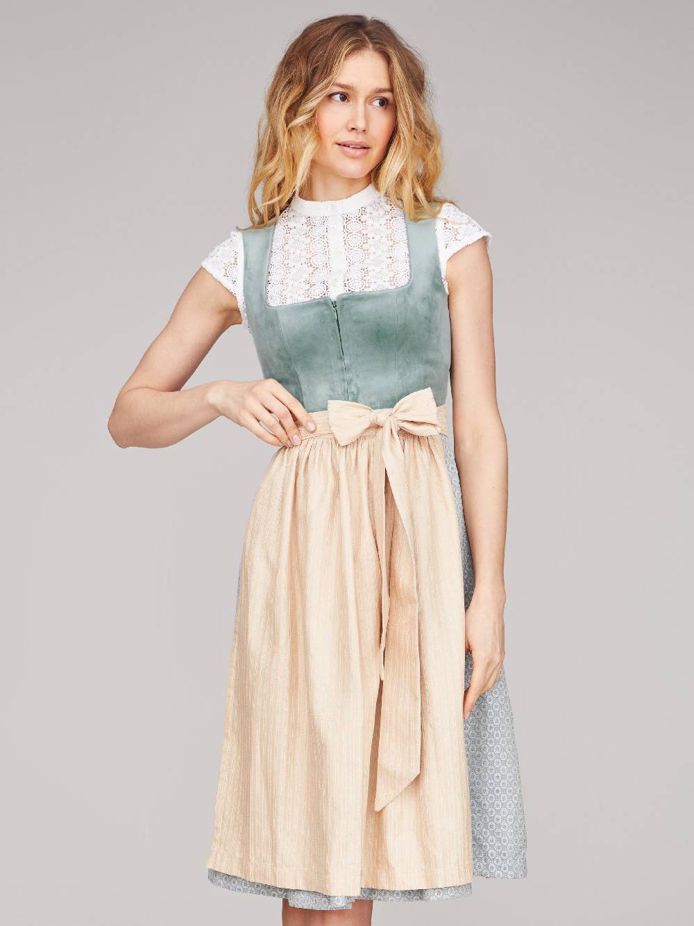 Limberry Salbeigrünes Dirndl - IMANI SEAFOAM Osterangebot