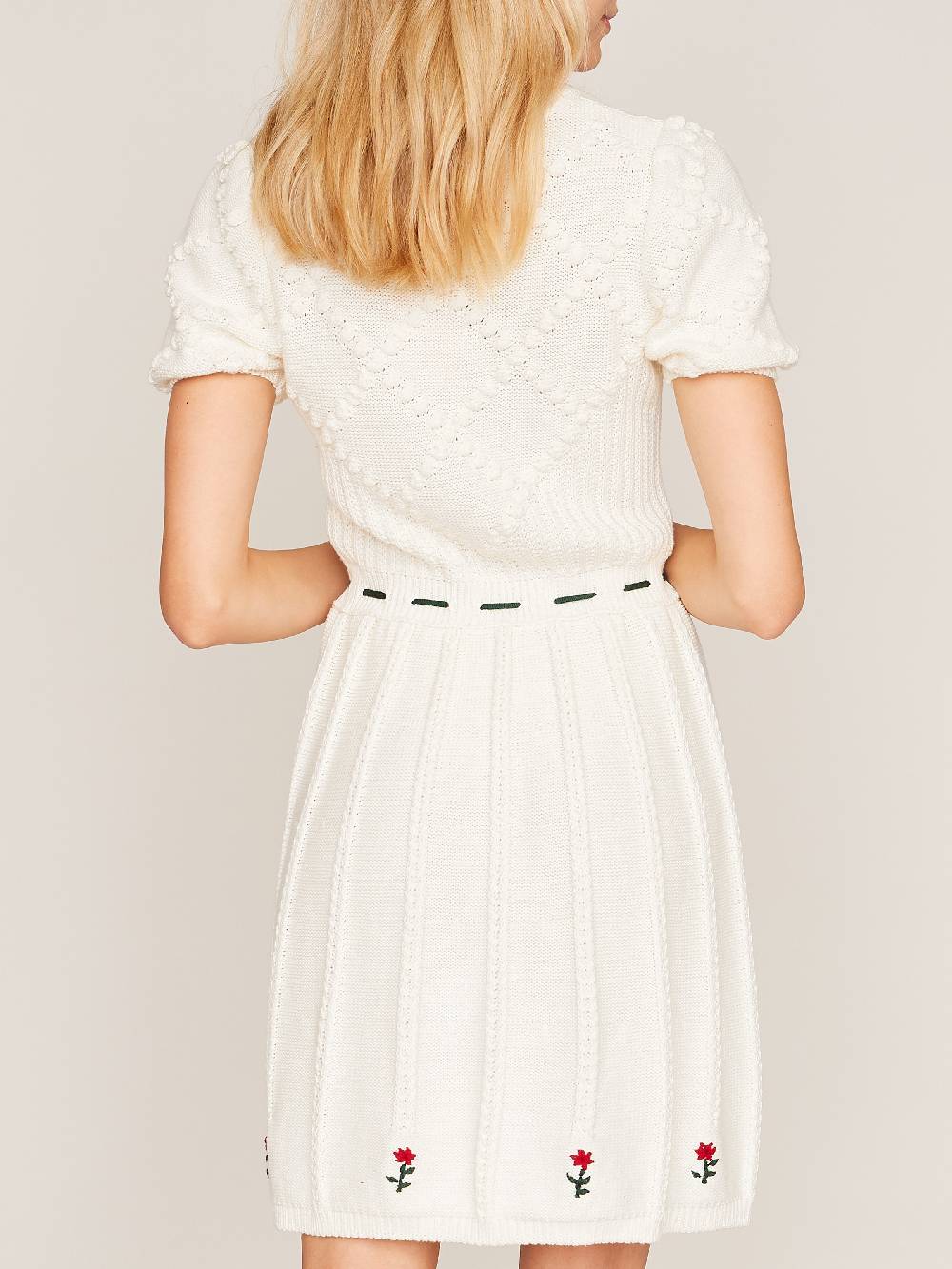Limberry Weißes Strickkleid mit Blumenstickerei - HEIDI JETZT KAUFEN