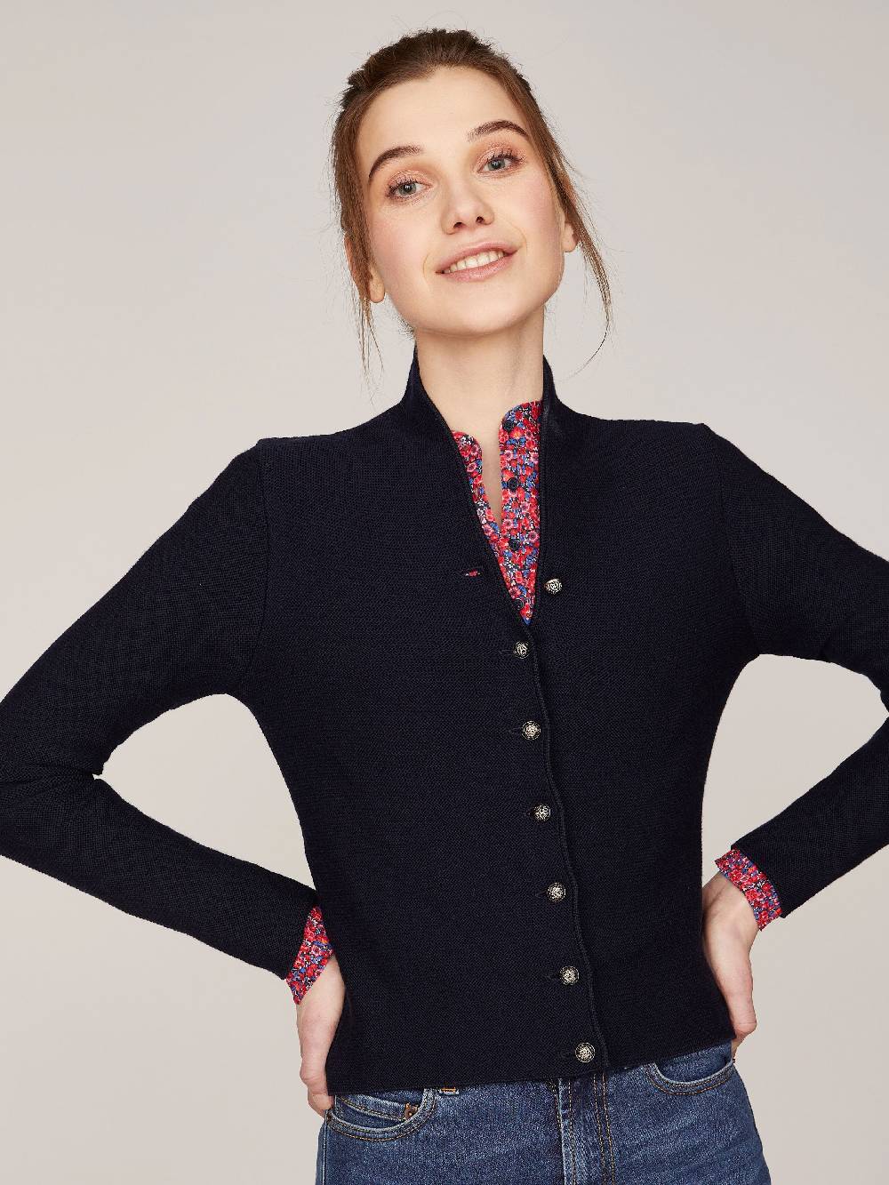 Limberry Dunkelblaue Trachten-Strickjacke mit Stehkragen - ANNA MARINE Begrenztes Angebot