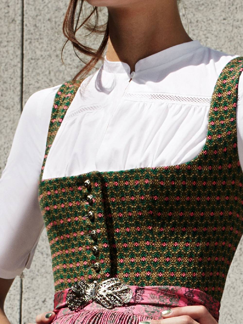 Limberry Edle Dirndlbluse weiß - CÄCIL Valentinstagsangebot