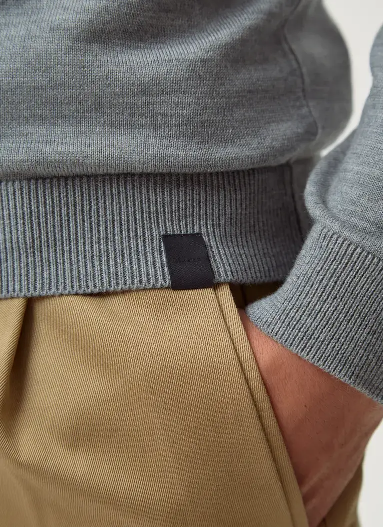 Maerz Muenchen V-Pullover100% MerinowolleArt. Nr. 420400-536 Exklusive Angebote