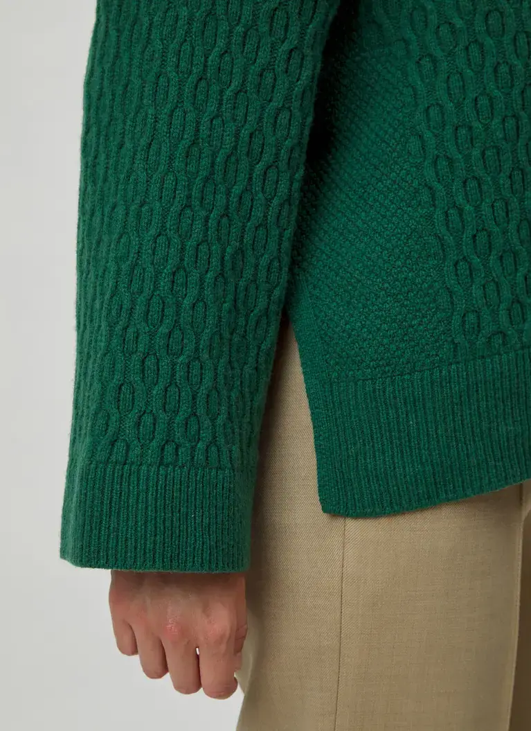 Maerz Muenchen V-Ausschnitt Pullover100% SchurwolleArt. Nr. 347700-285 VIP-Rabatte