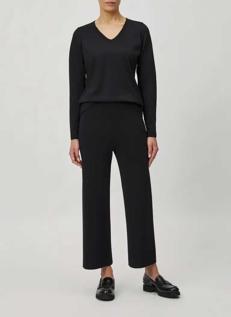 Maerz Muenchen V-Ausschnitt Pullover100% MerinowolleArt. Nr. 300000-595 Tägliche Deals