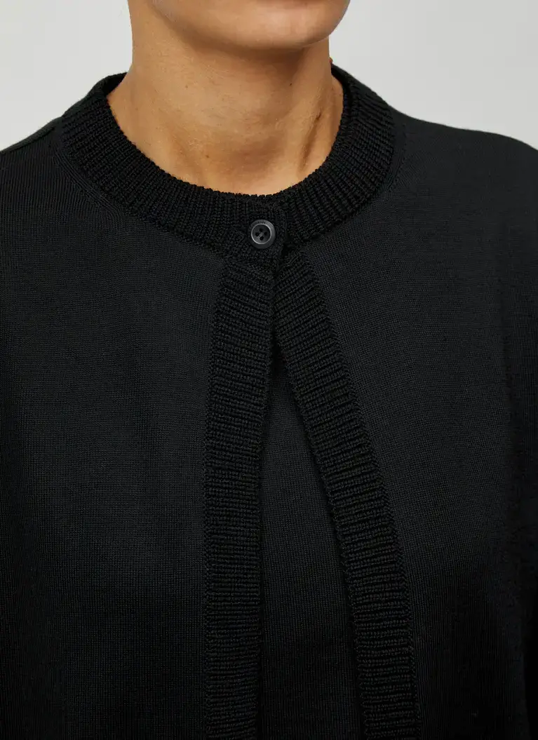 Maerz Muenchen Strickjacke100% MerinowolleArt. Nr. 259500-595 Preisnachlass