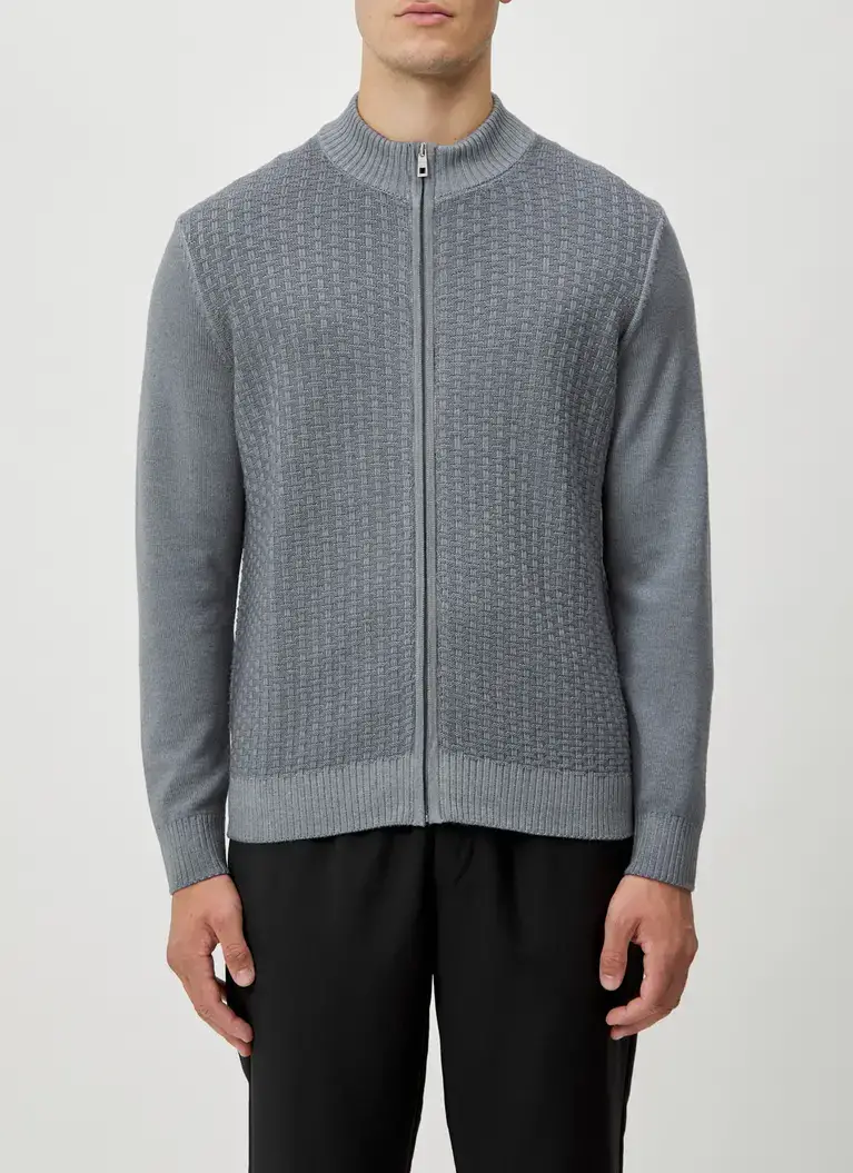 Maerz Muenchen Strickjacke100% SchurwolleArt. Nr. 580600-579 Räumungsverkauf