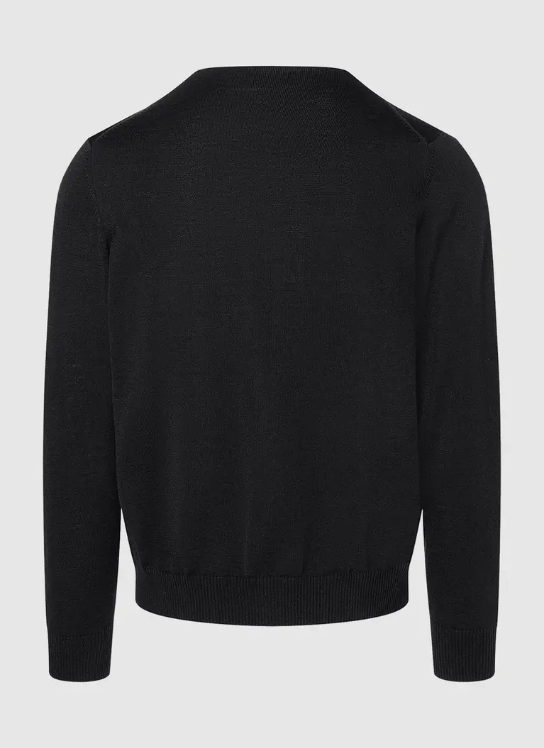 Maerz Muenchen Strickjacke100% MerinowolleArt. Nr. 590800-595 Vierteljährliche Förderung