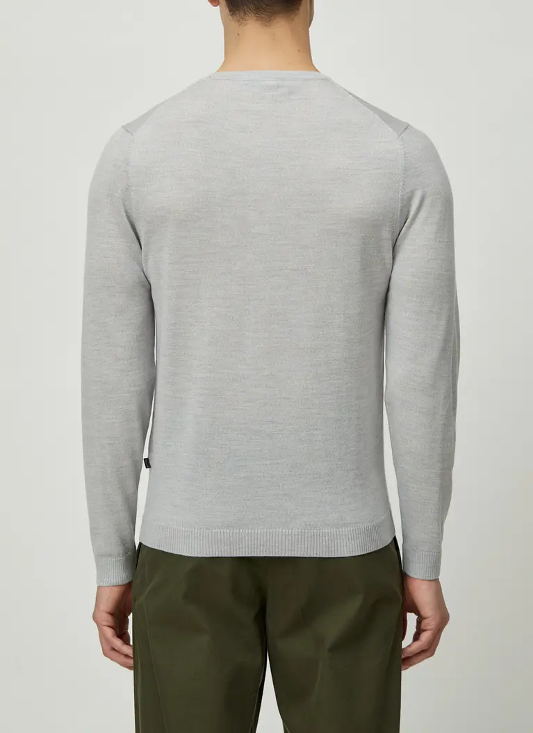 Maerz Muenchen V-Pullover100% MerinowolleArt. Nr. 403800-517 Top Angebot
