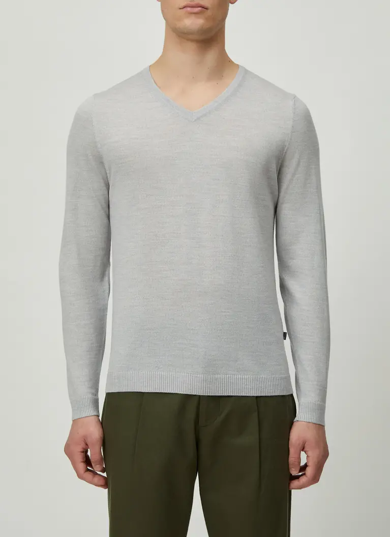 Maerz Muenchen V-Pullover100% MerinowolleArt. Nr. 403800-517 Top Angebot