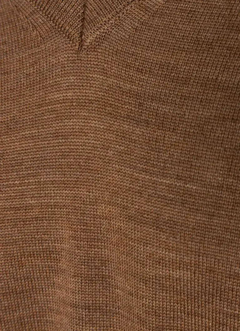 Maerz Muenchen V-Pullover100% MerinowolleArt. Nr. 490490-170 Nur noch ein Tag übrig