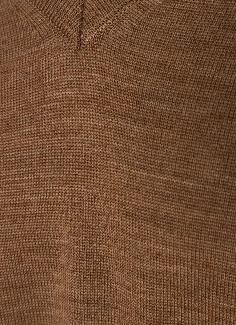 Maerz Muenchen V-Ausschnitt Pullover100% MerinowolleArt. Nr. 498840-170 Neueste Mode