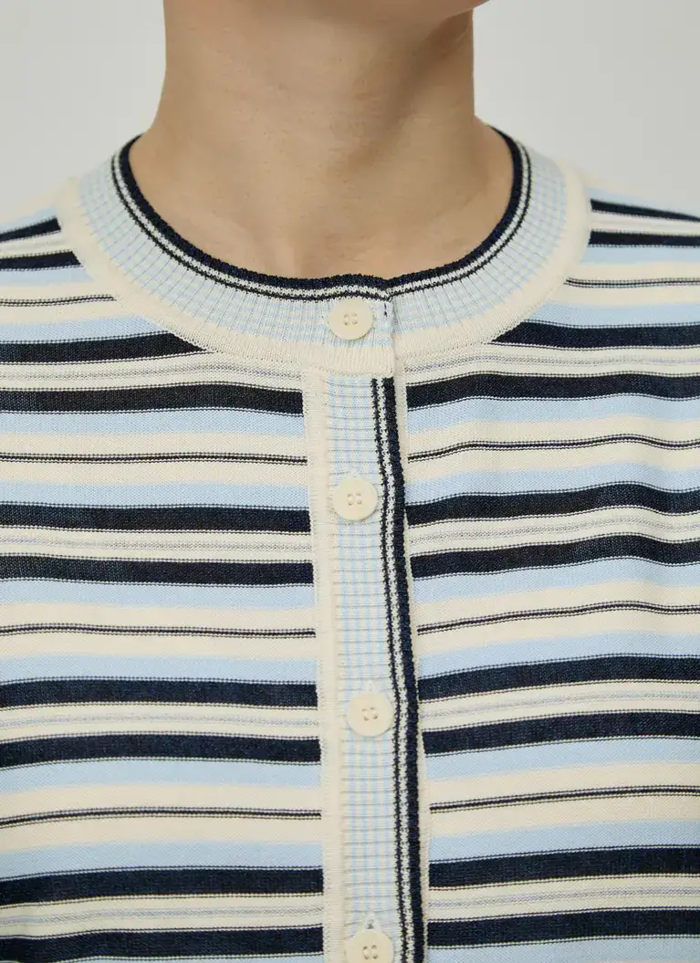 Maerz Muenchen StrickjackeBaumwoll-Viskose-MischungArt. Nr. 250801-340 Kostenloser Versand international