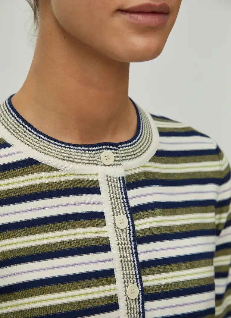 Maerz Muenchen StrickjackeBaumwoll-Viskose-MischungArt. Nr. 250801-358 50% Rabatt für begrenzte Zeit