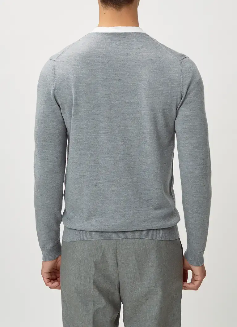 Maerz Muenchen Strickjacke100% MerinowolleArt. Nr. 520700-536 Vierteljährliche Förderung