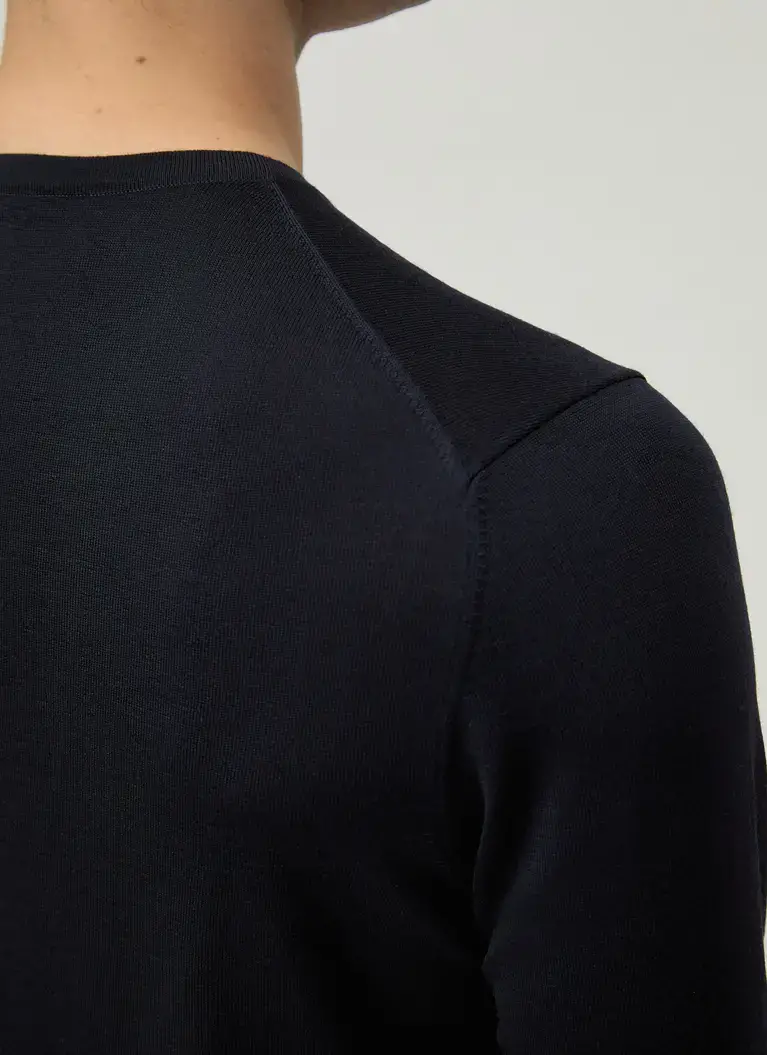 Maerz Muenchen V-Pullover100% MerinowolleArt. Nr. 403800-399 JETZT KAUFEN
